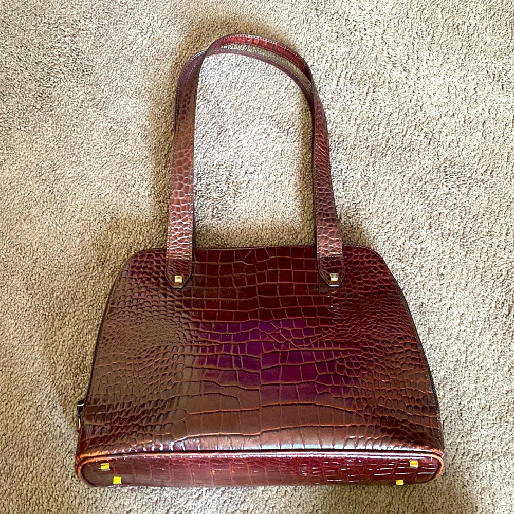 M. London genuine leather purse💥